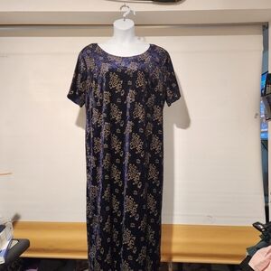 Chic Navy and Gold Floral Maxi Dress